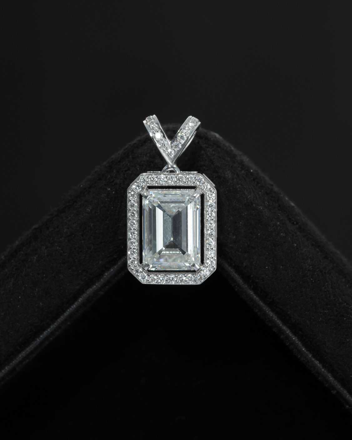 Pendant ( DL - 27 )